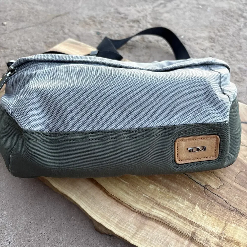 Tumi Waist Pack Fanny Pack Gray/Green 12” X 8” X 3.5